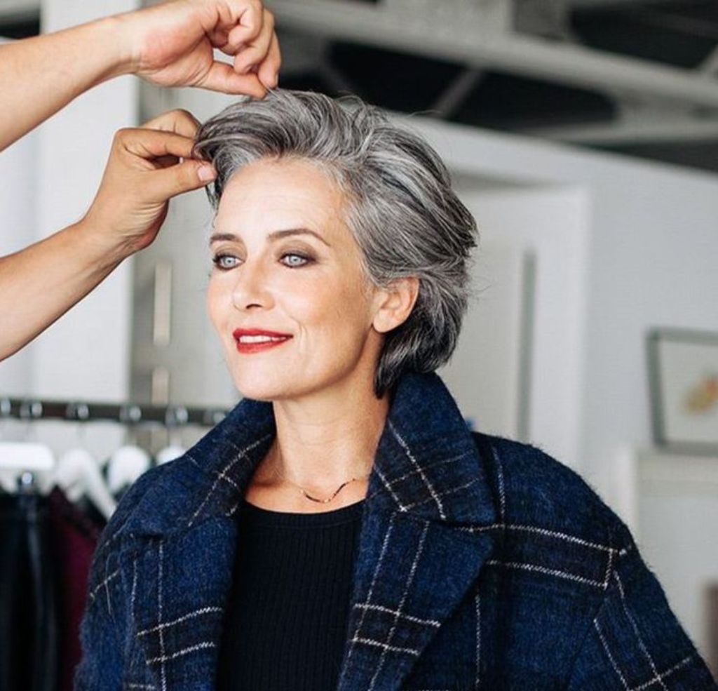 17 Cute Short Hairstyles That Don't Require Much Styling